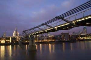 millenium bridge at night